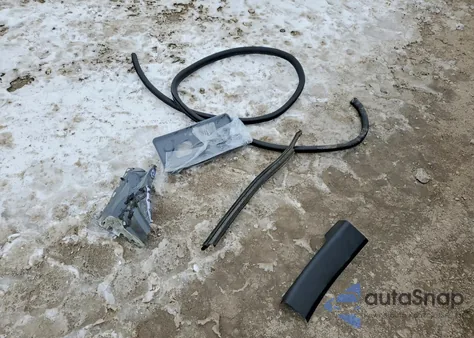 2024 Ford Bronco Sport Big Bend z USA, uszkodzony, nr VIN 3FMCR9B69RRF19906